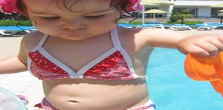 Bebeğimi Denize Sokabilir miyim? Bebeğimi Denize Sokabilir miyim?