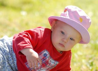 Bebeklikte Kendini Uyarma Bebeklikte Kendini Uyarma