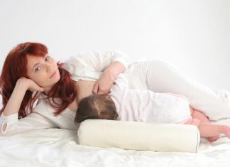 Bebek Emzirme Pozisyonu Bebek Emzirme Pozisyonu