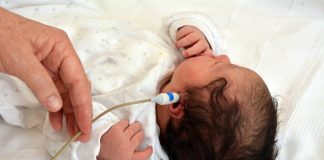 Çocuklarda İşitme Kaybı Şüphesinde Doktor Yaklaşımı