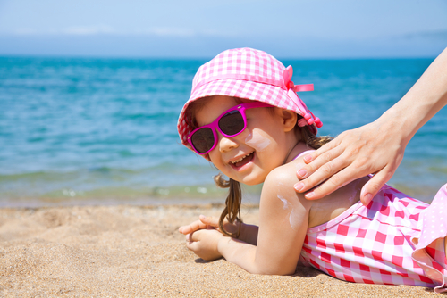 Çocukları Güneşten Nasıl Koruyalım Çocukları Güneşten Nasıl Koruyalım