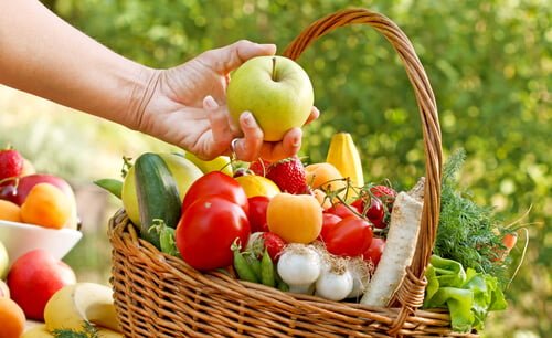 Sağlıklı Nesiller İçin Sağlıklı Beslenme Sağlıklı Nesiller İçin Sağlıklı Beslenme