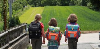 Bel Ağrısı – Sırt Ağrısı Çocukları Tehdit Ediyor Bel Ağrısı - Sırt Ağrısı Çocukları Tehdit Ediyor