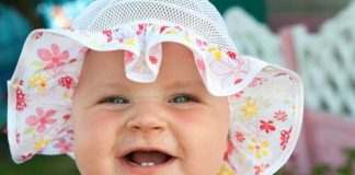 Kehribar Kolye Bebeğinize Zarar Verebilir Bebeklerde Diş Çıkarma Dönemi