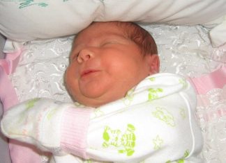 Bebeğinizin Gelişimini Desteklemek İçin