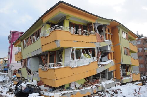 Depreme Dörtlükler Depreme Dörtlükler