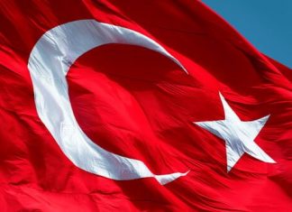 Sen Dalgalandıkça Sen Dalgalandıkça